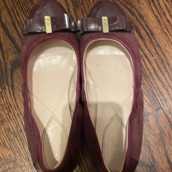 Purple suede cole Haan flats - size 7.5 - Picture 3 of 4